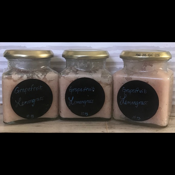 **CURRENTLY SOLD OUT**  Himalayan Pink Salt Scrub - Picture 3 of 4